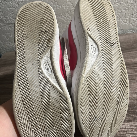 Nike Court Royale 2 Mid White University Red - Picture 4 of 8